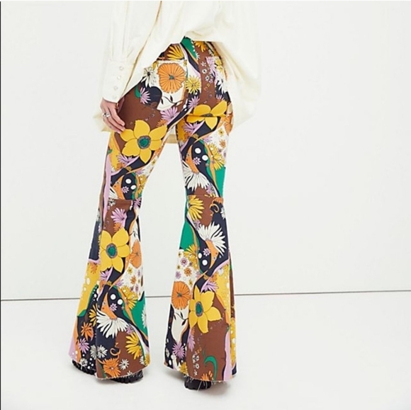 Free People Just Float On Printed Flared Jeans Size 24 Floral Sold Out Print - Picture 8 of 9